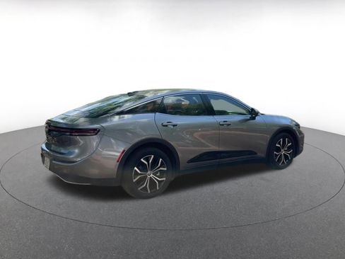 Used 2025 Toyota Crown XLE image 16