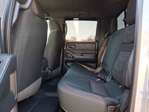 Used 2023 Nissan Frontier PRO-4X w/ Pro Convenience Package AWD/4WD image 10