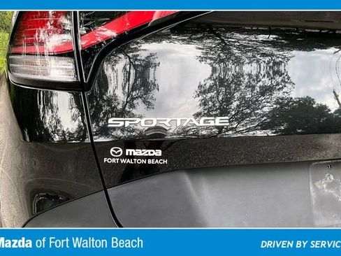Used 2024 Kia Sportage LX FWD image 26
