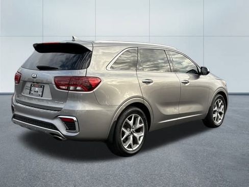 Used 2019 Kia Sorento SX image 3