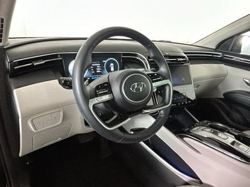 Certified 2023 Hyundai Tucson Limited FWD image 13
