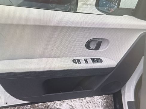 Used 2026 Hyundai Ioniq 5 SEL image 13