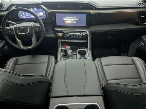 Used 2023 GMC Sierra 1500 Denali w/ Denali Reserve Package image 18