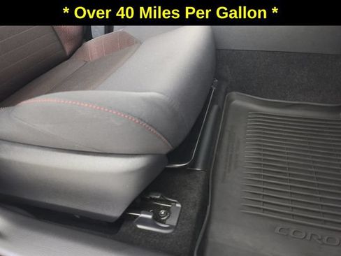 Used 2024 Toyota Corolla SE w/ SE Package AWD/4WD image 29