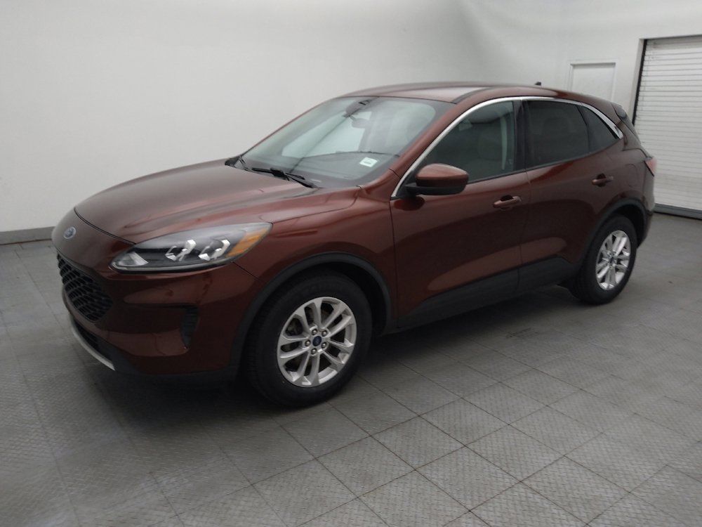 Used 2021 Ford Escape SE FWD image 2