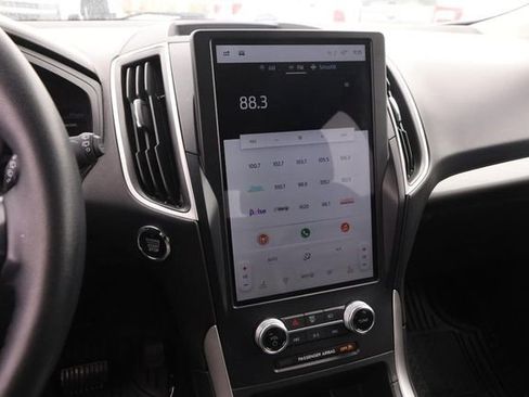 Certified 2024 Ford Edge SEL image 15