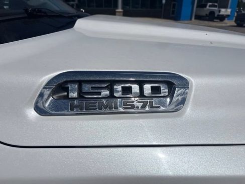 Used 2019 RAM 1500 Laramie Longhorn w/ Trailer Tow Group AWD/4WD image 6
