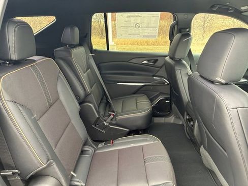 New 2026 Chevrolet Traverse High Country image 15