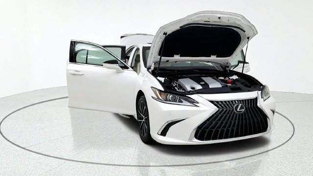 Used 2025 Lexus ES 350 w/ Premium Package FWD image 11