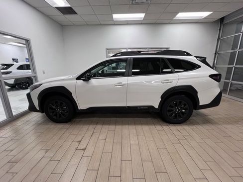 Used 2025 Subaru Outback Onyx Edition XT image 13