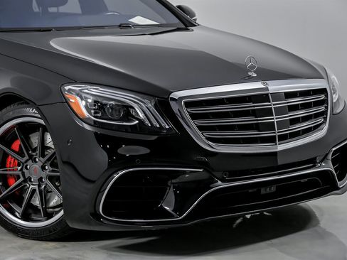 Used 2018 Mercedes-Benz S 63 AMG S 4MATIC Sedan image 3