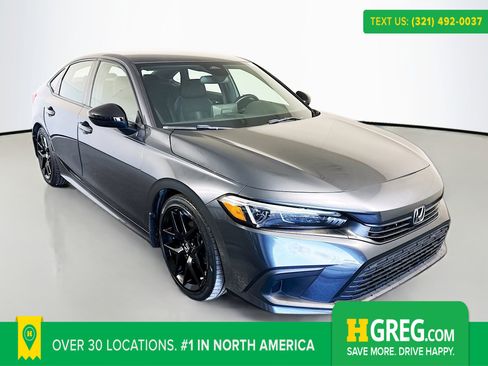 Used 2022 Honda Civic Sport image 1