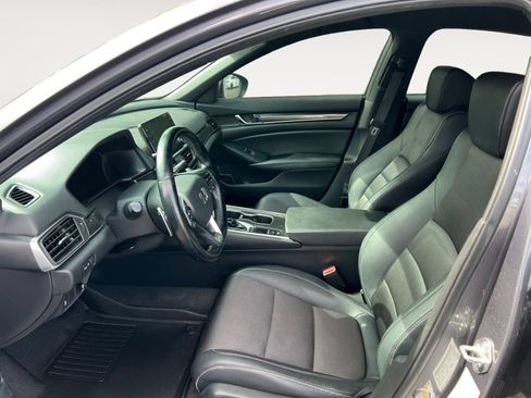 Used 2020 Honda Accord Sport image 9