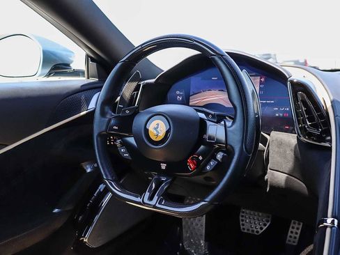 Used 2021 Ferrari Roma RWD image 20