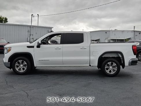 Used 2020 GMC Sierra 1500 SLE RWD image 2
