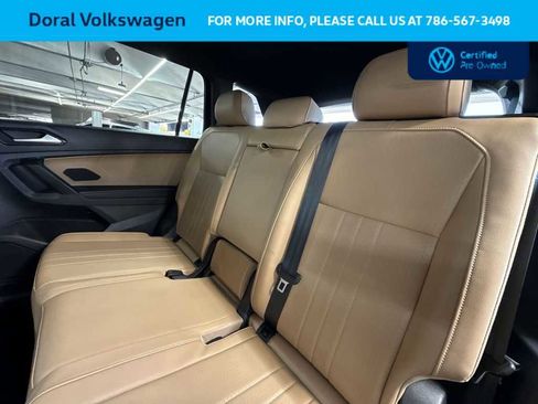 Used 2023 Volkswagen Tiguan SE FWD image 22