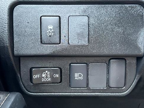 Certified 2022 Toyota Tacoma SR AWD/4WD image 27
