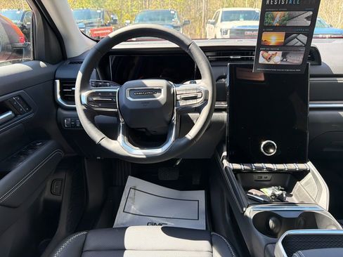 New 2026 GMC Terrain Denali w/ LPO, Floor Liner Package AWD/4WD image 15
