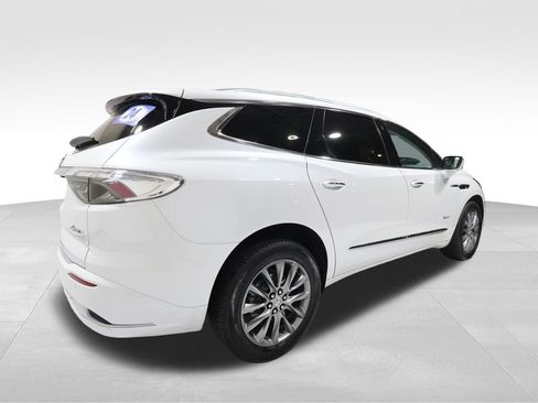 Certified 2024 Buick Enclave Avenir w/ Avenir Technology Package image 4