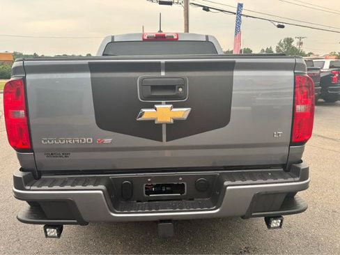 Used 2018 Chevrolet Colorado LT AWD/4WD image 7
