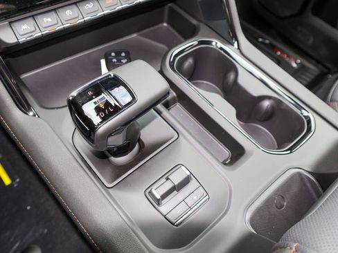 New 2026 GMC Sierra 1500 AT4 w/ AT4 Premium Package AWD/4WD image 23