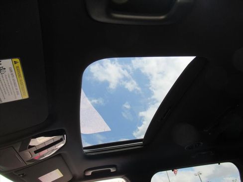 Used 2027 Kia Telluride SX FWD image 15