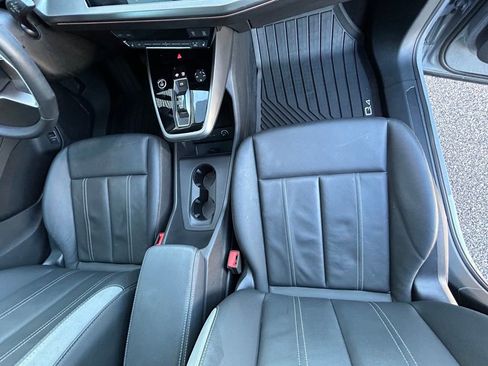 Used 2023 Audi Q4 e-tron Premium Plus w/ Premium Plus image 47