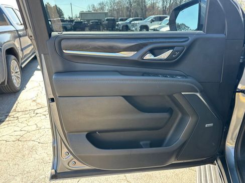 Used 2021 GMC Yukon Denali w/ Denali Ultimate Package image 11