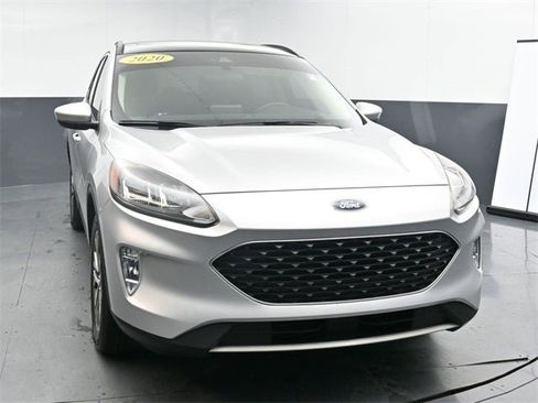 Used 2020 Ford Escape SEL image 5