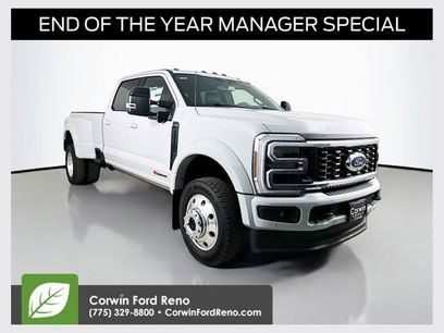 New 2025 Ford F450 Platinum w/ FX4 Off-Road Package