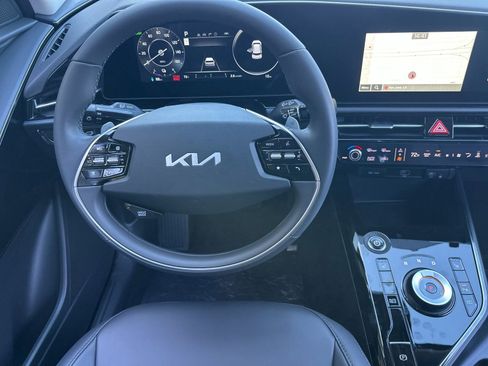 New 2026 Kia Niro Wind image 13