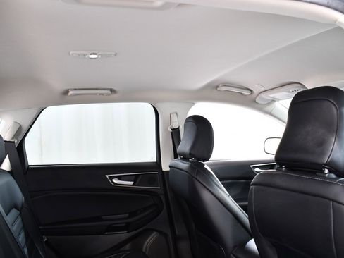 Used 2022 Ford Edge SEL w/ Convenience Package image 18