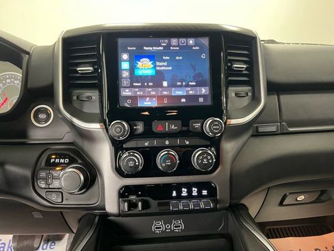 New 2026 RAM 1500 4x4 Crew Cab image 12