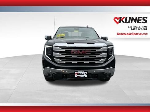 New 2026 GMC Sierra 1500 SLE w/ Preferred Package AWD/4WD image 11