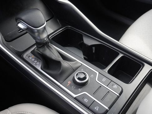 Used 2022 Kia Sorento S w/ Panoramic Sunroof Package image 45