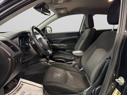 Used 2020 Mitsubishi Outlander Sport SE FWD image 15