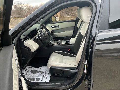 Used 2018 Land Rover Range Rover Velar R-Dynamic SE image 30