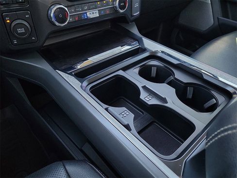 Used 2023 Ford F250 Lariat w/ FX4 Off-Road Package image 25