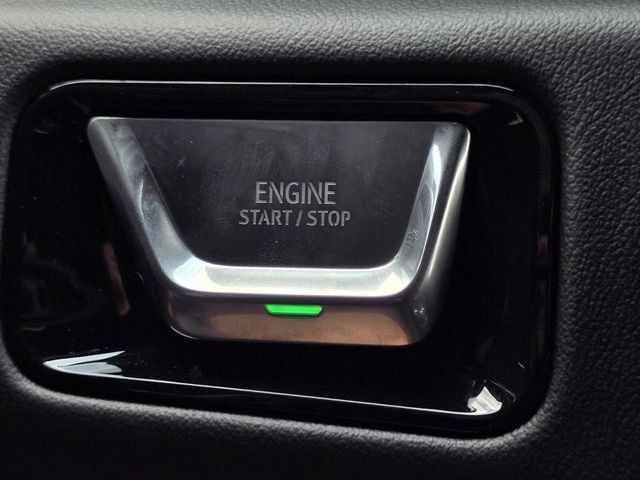New 2026 GMC Yukon Elevation w/ LPO, Elevation Black Package RWD image 31