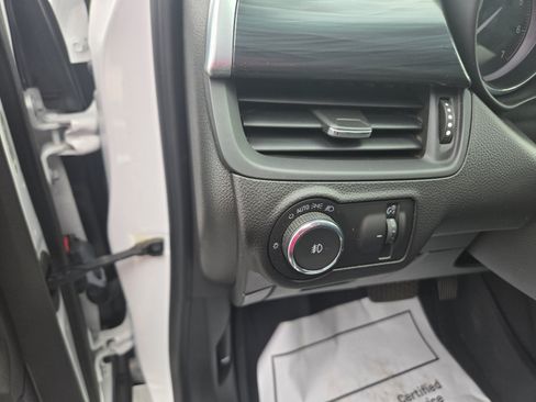Used 2020 Buick Envision Essence AWD/4WD image 14