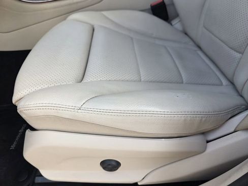 Used 2020 Mercedes-Benz GLC 300 image 22