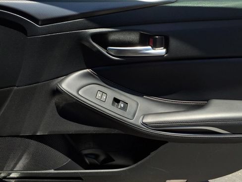 Used 2021 Toyota Avalon XSE FWD image 23