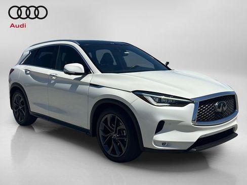 Used 2019 INFINITI QX50 Essential w/ Sensory Package AWD/4WD image 1