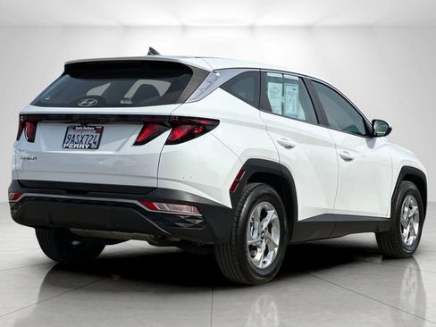 Used 2022 Hyundai Tucson SE image 4