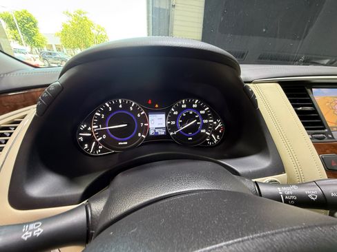 Used 2019 INFINITI QX80 Luxe w/ Proassist Package RWD image 11