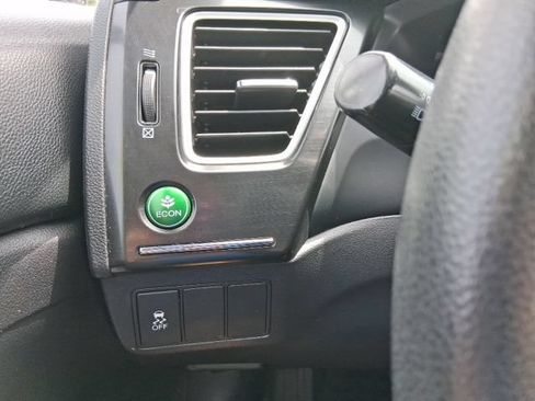 Used 2013 Honda Civic LX image 17
