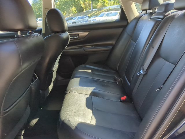 Used 2014 Nissan Altima 2.5 SL w/ Technology Package FWD image 12