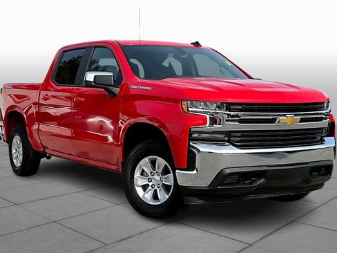 Used 2021 Chevrolet Silverado 1500 LT AWD/4WD image 3