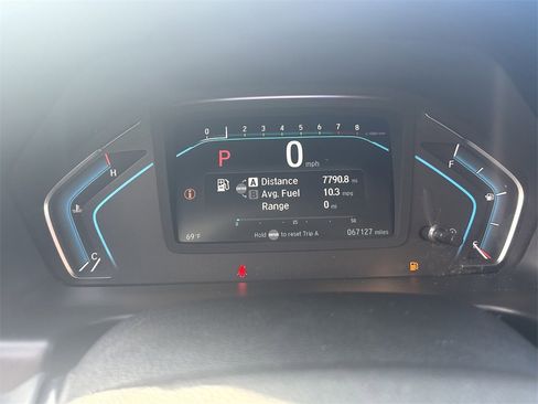 Used 2018 Honda Odyssey EX image 21