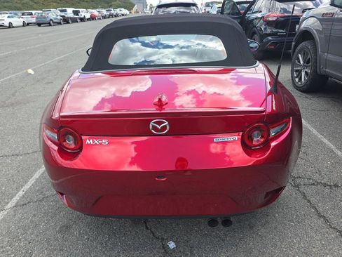 Used 2024 MAZDA MX-5 Miata Grand Touring RWD image 7